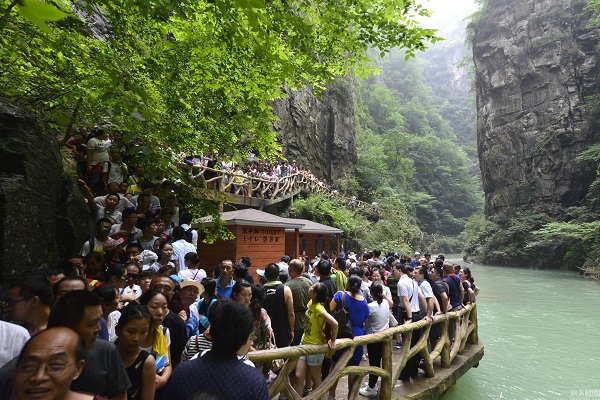 十一国庆期间如何避开人流高峰去旅行?